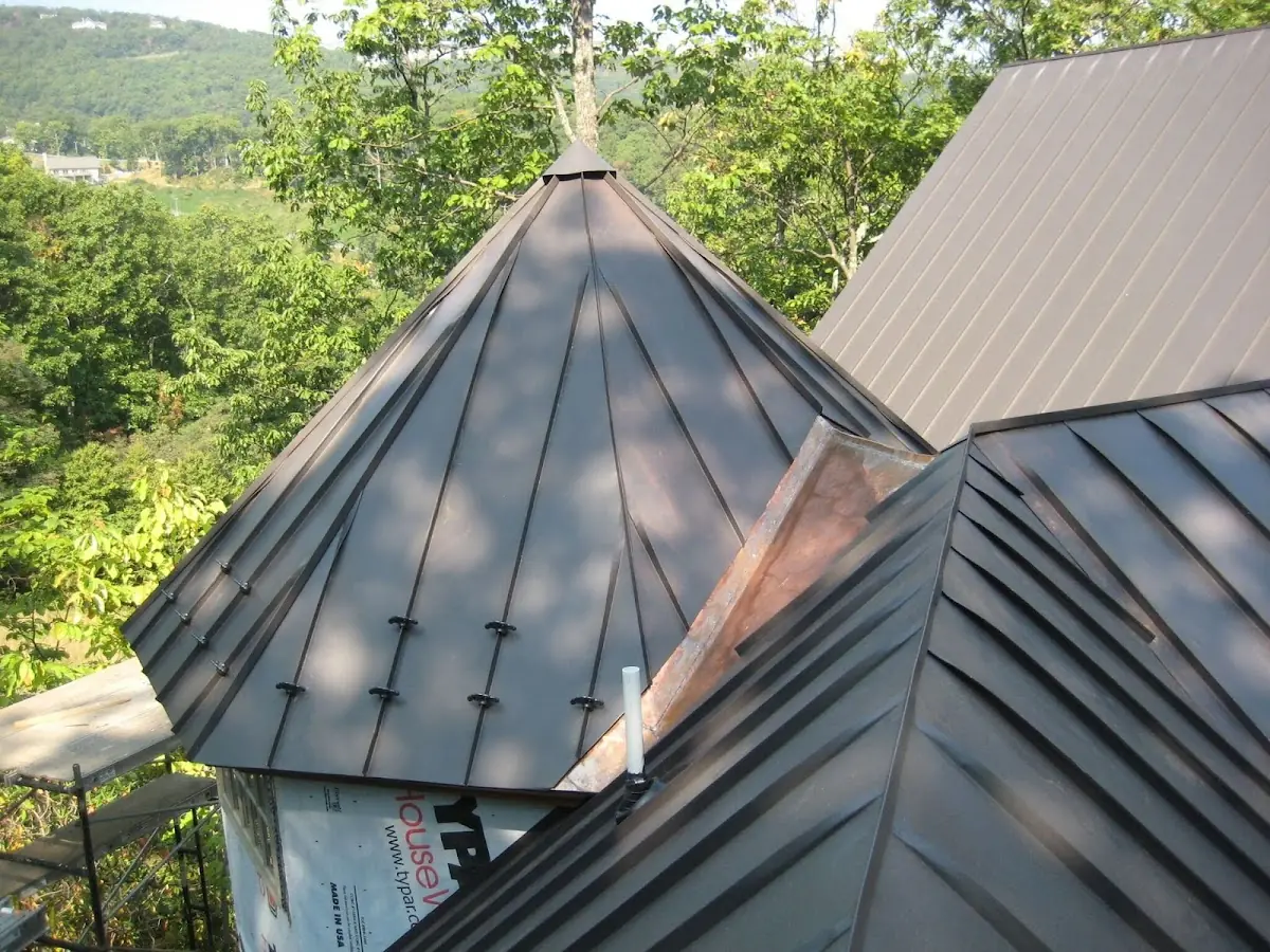Professional Roof Tarp Installation by Craftsman Roofing in Dolley